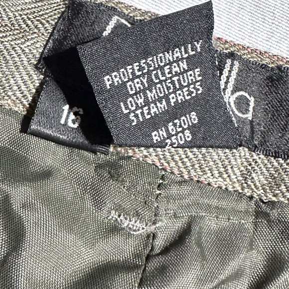 Rafaella Pleated Pants Women’s Size 16 Woolmark 100% Pure New Wool Worsted NWT - Picture 6 of 12